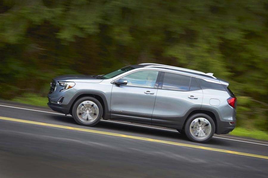  GMC Terrain 2017 года  (фото 12 из 18)